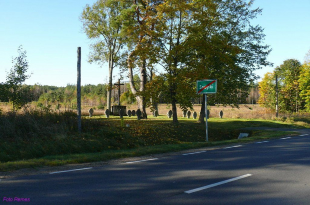 Cmentarz wojenny z 1914/15r w Snopkach #CmentarzeWojenne #MazurskieCmentarze #Mazury #Snopki