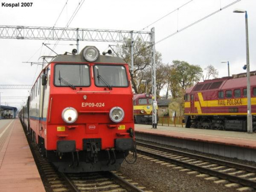 21.10.2007 (Rzepin) EP09-024 z pociągiem EC do Berlina Hbf.