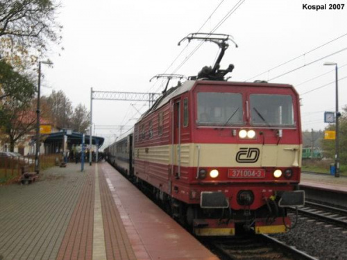 21.10.2007 (Rzepin) Lok 371004 - 3 (CZESKA) z pociągiem EC relacji :
Berlin Hbf - Warszawa Wsch.