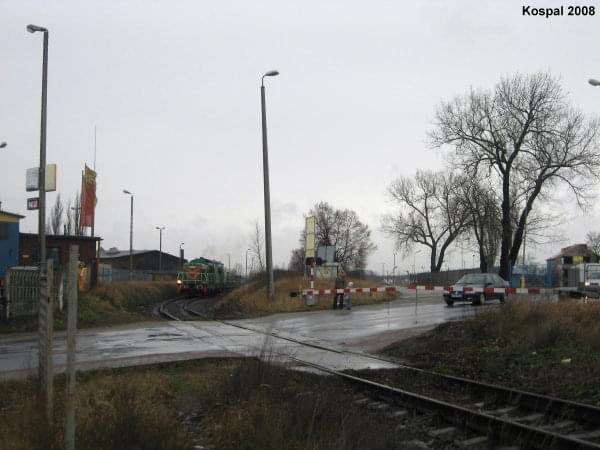 19.01.2008 2 SM42 zjeżdżają łącznikiem z KOB na KOA