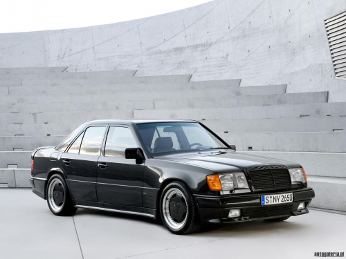 Mercedes-Benz 300 E AMG 1987