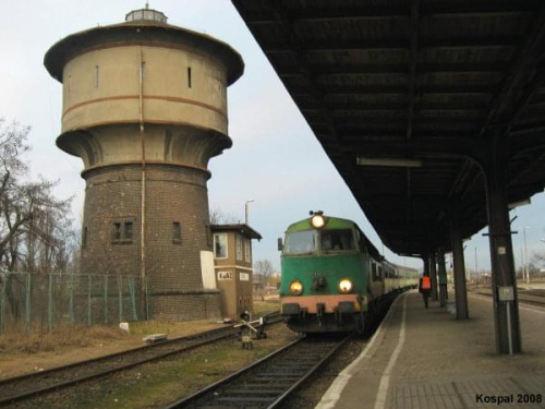 05.02.2008 SU45-028 z pociągiem osobowym z Gorzowa Wlkp.