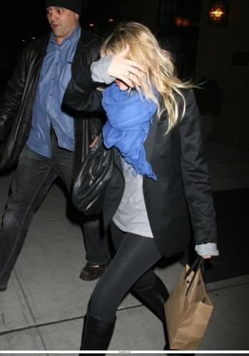 Ashley spotted leaving a party at The Bowery Hotel-paparazzi luty 2008