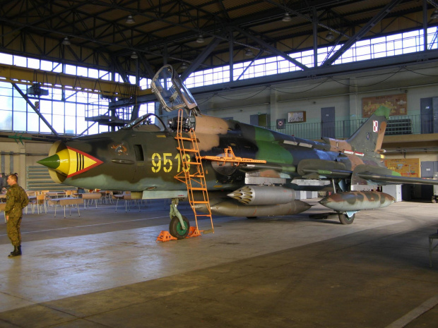 SU-22 9513 #POWIDZ