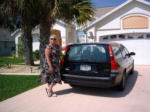 Jola w Palm Beach na Florydzie przy swoim domu. #JolaFloryda