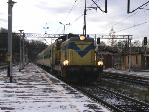 16.02.2008 Stacja Kłodzko Główne SU42-537 z poc. ,,Szczeliniec,, rel. Kudowa Zdr.-Poznań Gł.