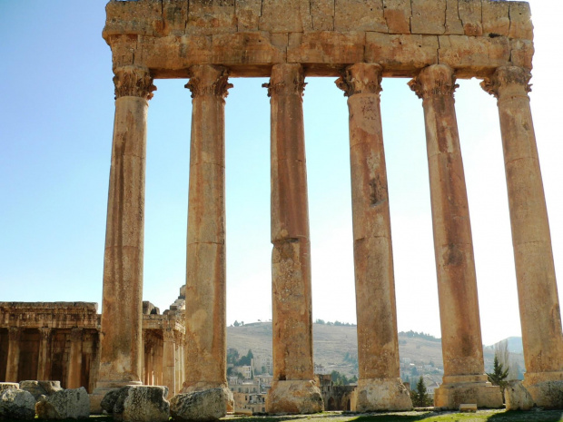 Baalbek - najwieksza kolumnada starozytnosci