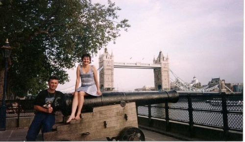 z Jackiem.
Bridge Tower Londyn sierpień 2004 #most #Londyn