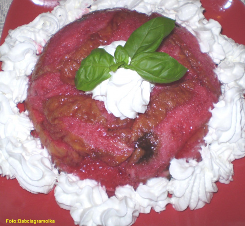 Pudding Tłusty Czwartek. / #DeserySłodkości #podwieczorek #jedzenie #kulinaria #owoce #pudding #pączki #GalaretkaOwocowa