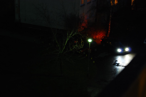 #noc #światła #drzewo #blok