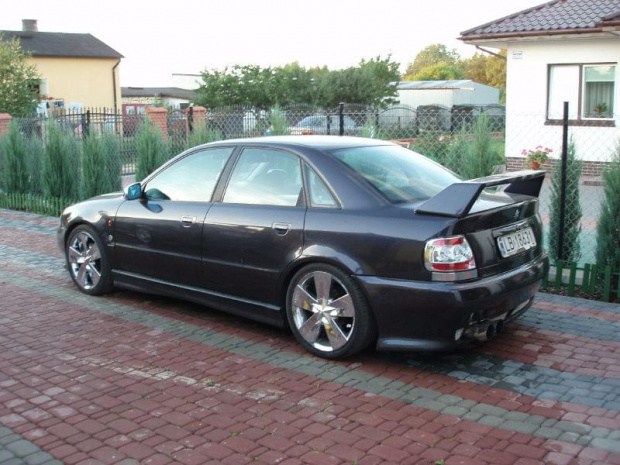 Moja A4 lewy tył