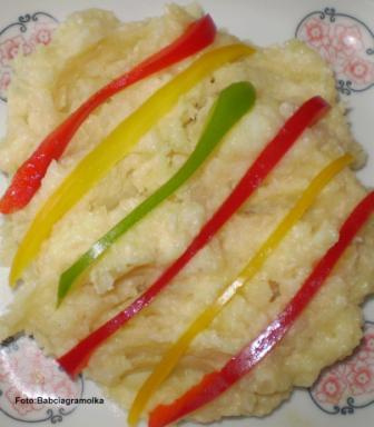 Puree ziemniaczano-cebulowe Babcigramolki.Przepisy: www.foody.pl , WWW.kuron.pl i http://kulinaria.uwrocie.info/ #DodatkiDoIIDań #ziemniaki #cebula #obiad #jedzenie #kulinaria