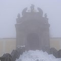 klasztor w Kralikach #klasztor #mgła