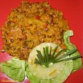 Zwariowany prawie pilaw z kurczakiem .Przepisy na : http://www.kulinaria.foody.pl/ , http://www.kuron.com.pl/ i http://kulinaria.uwrocie.info/ #ryż #pilaw #kurczak #obiad #IIDanie #jedzenie #kulinaria