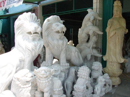 Rzeźby w marmurze, Góry Marmurowe, pomiędzy Danang a Hoi An