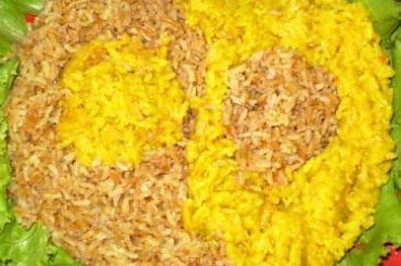 Ryżowe Ying-Yang.Przepisy na : http://www.kulinaria.foody.pl/ , http://www.kuron.com.pl/ i http://kulinaria.uwrocie.info/ #ryż #DodatkiDoIIDań #obiad #jedzenie #kulinaria