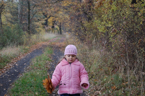 październik