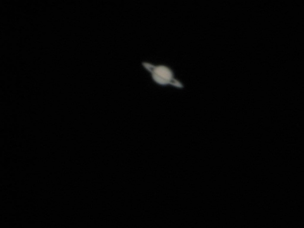 Nieobrobiony Saturn