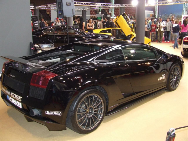 #AutoMotoShowKatowiceSpodek2008