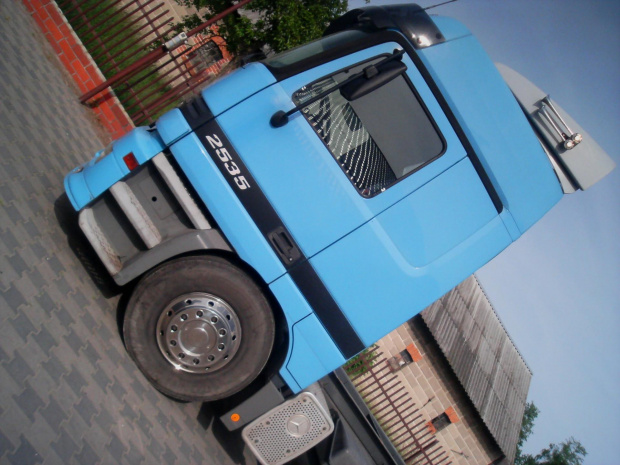 Mercedes Benz Actros 2535