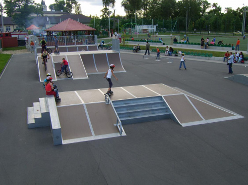 skatepark Borzęcin Duży koło Warszawy #BmxSkatepark