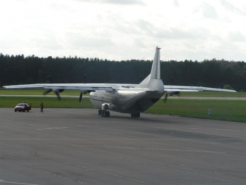 An-12