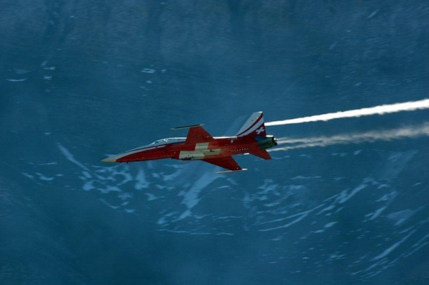 Patrouille Suisse -
Axalp 2007 by deoc