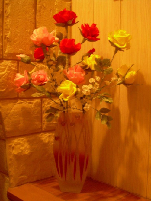 Róże z krepiny. #RĘKODZIEŁOARTYST