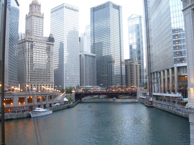 widok z nad rzeki Chicago