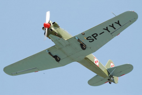 SP-YYY, Jakowlew Jak-18