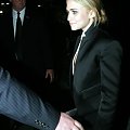 Ashley leaving CFDA-paparazzi czerwiec 2008