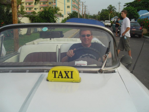 Radio Taxi ; Chevrolet Taxi