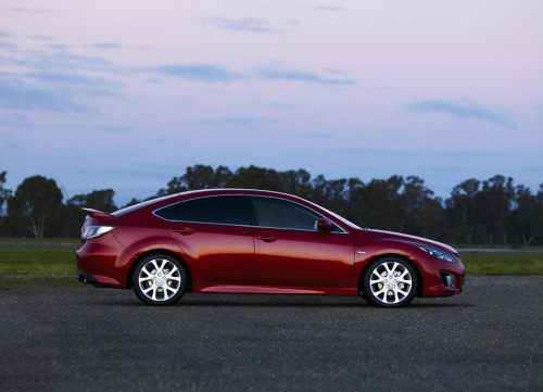 Mazda 6 Hatchback (2008) #Auto #Samochód #Samochod #Mazda #Hatchback