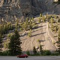 przestraszone autko zmierza do Grand Tenton-Yellowstone