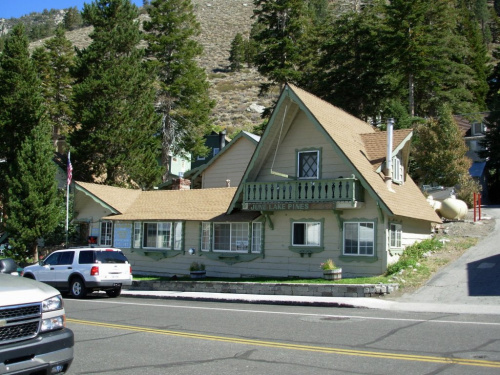 domek wypoczynkowu w kalifornijskich gorach Eastern Sierra