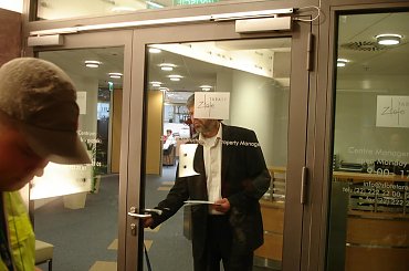 . #ZłoteTarasy #EuropejskiDzieńBezSamochodu #MasaKrytyczna #akcja #InvisiblePedal #Warszawa