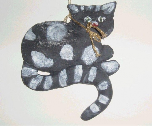 kot z masy solnej malowany przez wnuczkę