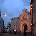 Brama klasztoru Bazylianów i kościół SW.Teresy przy ulicy Ostrobramskiej. #Wilno