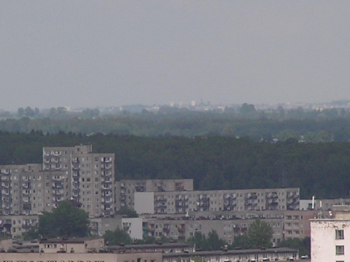 bloki w Radomsku (na horyzoncie) widziane z wieży jasnej góry