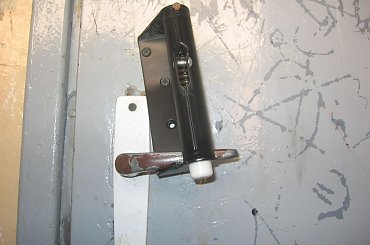 Nowy typ zabezpieczenia :D #Zjeby #Kino #Humor #Rozrywka #Drzwi #Andrychów #Metalowców #Małopolska #ZGM #ZGKIM