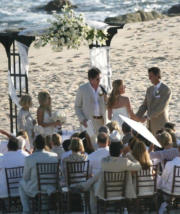 Ash and Kay attend Jills wedding in Mexico-paparazzi listopad 2007