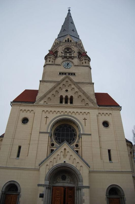 Kościół Ewangelicko-Augsburski p.w. św. Mateusza przy ul Piotrkowskiej 283.