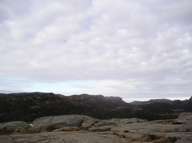 Norwegia, Droga na Preikestolen copyright(c)jarekmadlewski2007