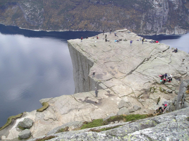 Norwegia, Preikestolen copyright(c)jarekmadlewski2007