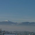 Babia Góra a przed nią wyraźnie widoczna inwersja temperatury :)