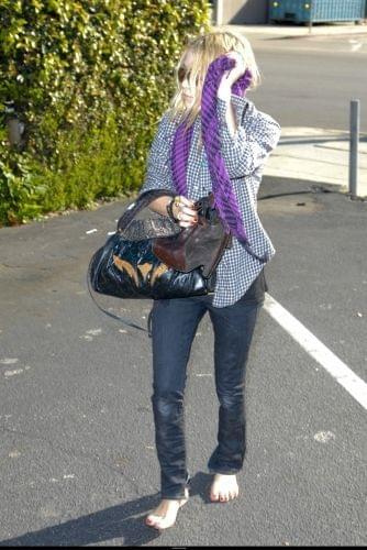 Mary-Kate shopping at Lanny Nails in Los Angeles-paparazzi grudzień 2007